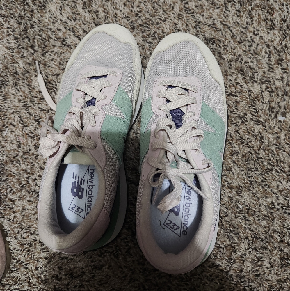 New Balance Women's Sneakers - Cream and Green. Never Worn But No Box.